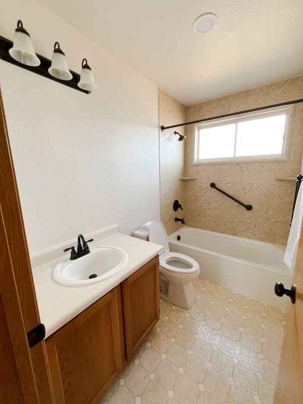 Top Bathroom Remodeling Companies in Smithville, TN